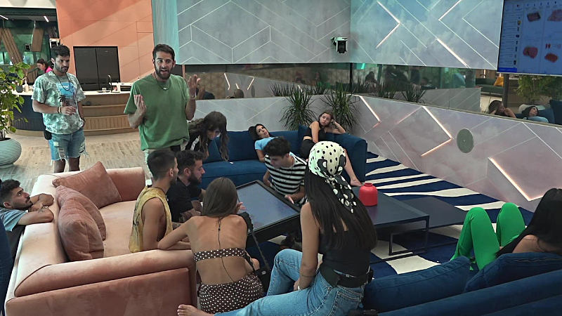 entertainment-the-big-brother-season-04-clips-2626-part-2206291242