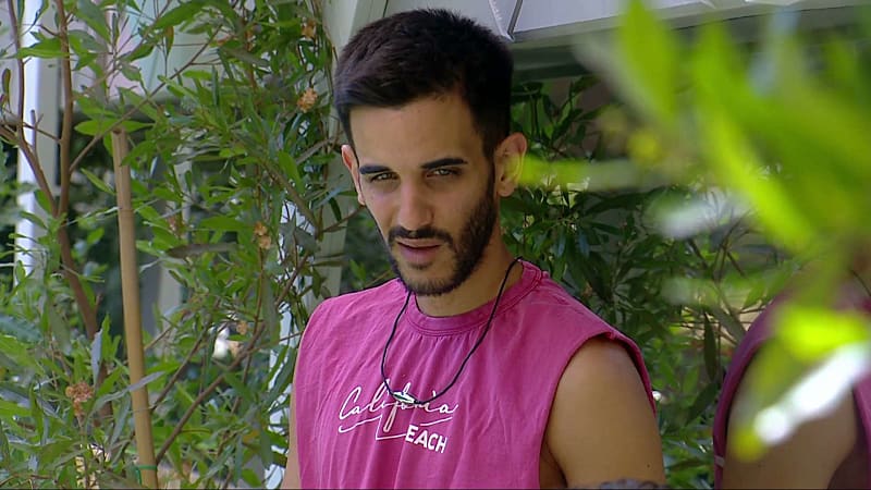 entertainment-the-big-brother-season-04-clips-2626-part-2208011539