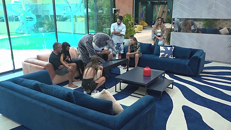 entertainment-the-big-brother-season-04-clips-2626-part-2208031326