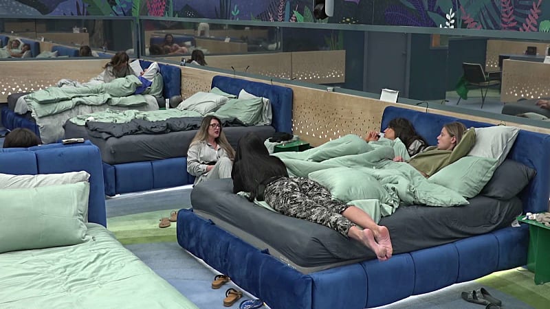 entertainment-the-big-brother-season-04-clips-2626-part-2208052335