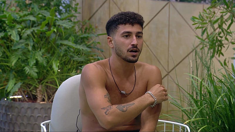 entertainment-the-big-brother-season-04-clips-2626-part-2208060143