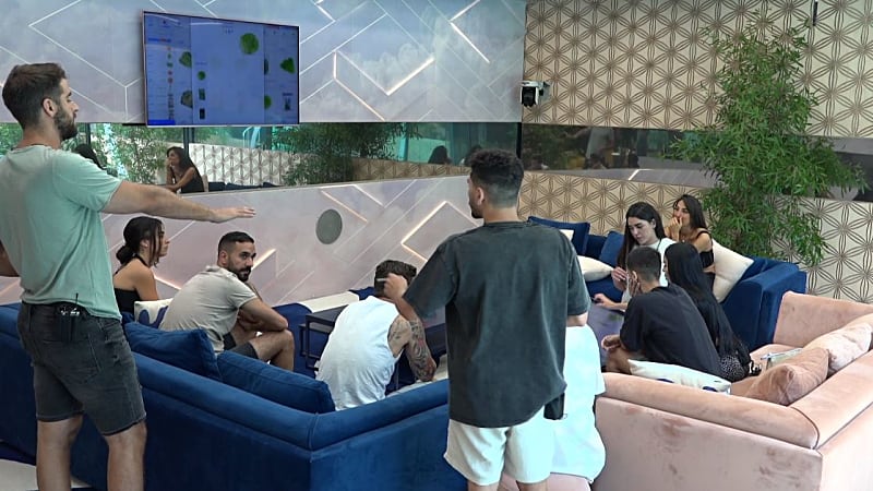 entertainment-the-big-brother-season-04-clips-2626-part-2208311143