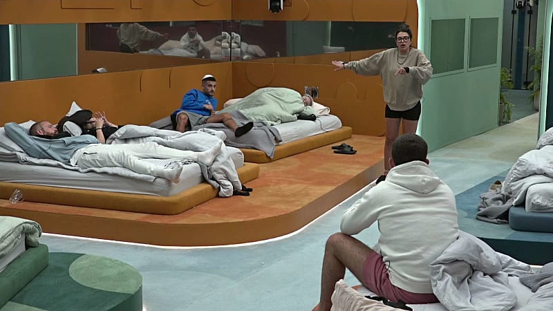 entertainment-the-big-brother-season-05-clips-2626-part-2307010030