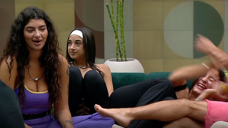 entertainment-the-big-brother-season-06-all-clips-2626-part-2408081118