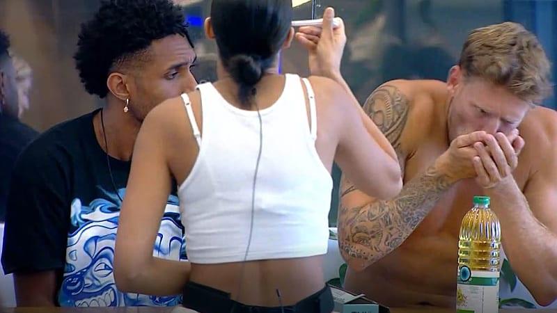 entertainment-the-big-brother-season-06-all-clips-2626-part-2408131531