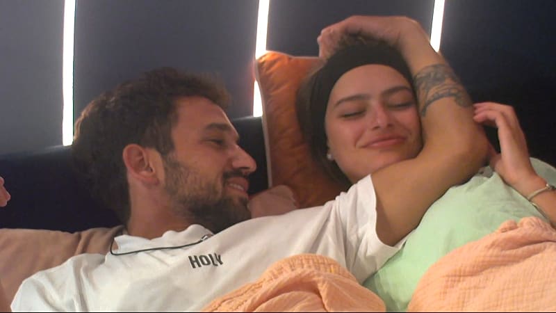 entertainment-the-big-brother-season-06-all-clips-2626-part-00-2408160008