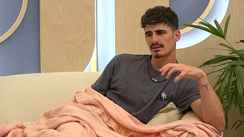 entertainment-the-big-brother-season-06-all-clips-2626-part-2408160026