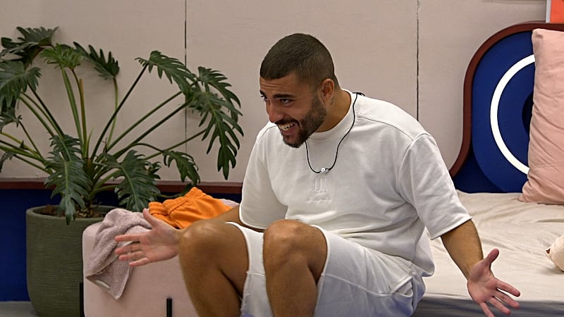 entertainment-the-big-brother-season-06-all-clips-2626-part-2409032010