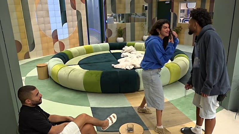 entertainment-the-big-brother-season-06-all-clips-2626-part-2409041245