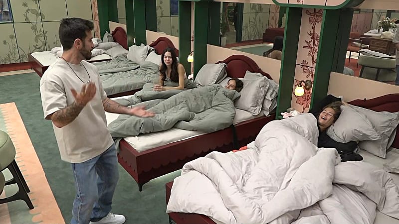 entertainment-the-big-brother-season-08-timeline-part-2603141207