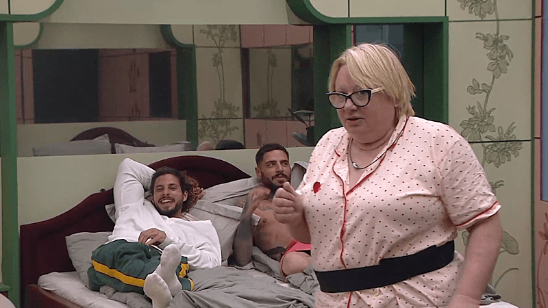 entertainment-the-big-brother-season-08-timeline-part-2618032144