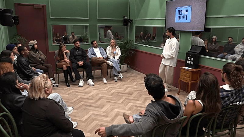 entertainment-the-big-brother-season-08-timeline-part-2603262015