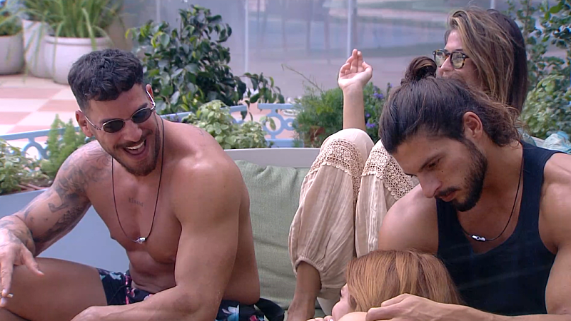 entertainment-the-big-brother-season-08-timeline-part-2604061340