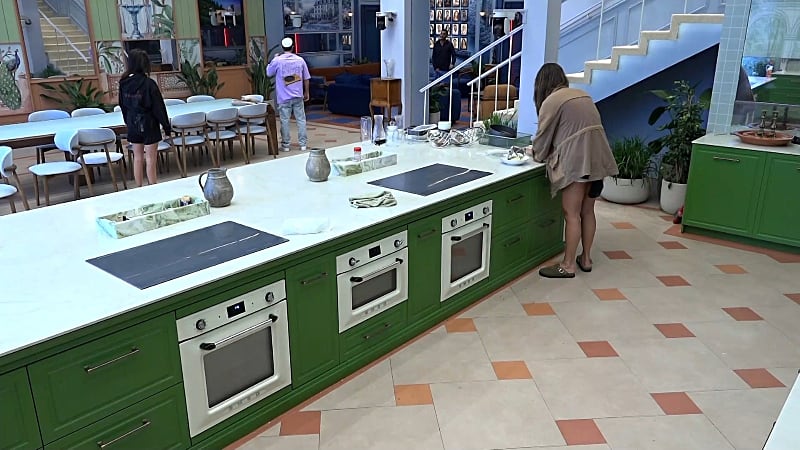 entertainment-the-big-brother-season-08-timeline-part-2604091138