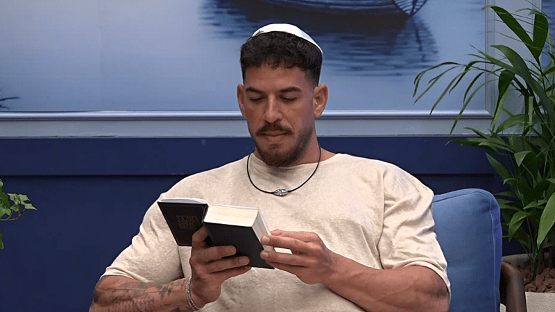 entertainment-the-big-brother-season-08-timeline-part-2604102235