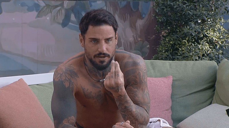 entertainment-the-big-brother-season-08-timeline-part-2620040748