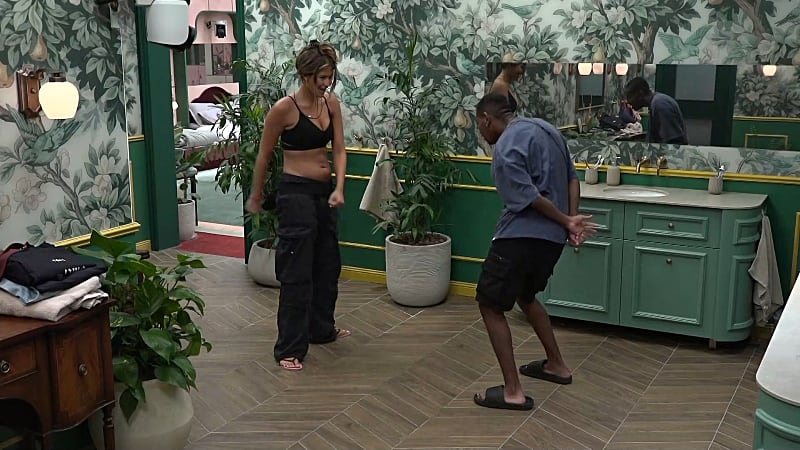 entertainment-the-big-brother-season-08-timeline-part-2604242019