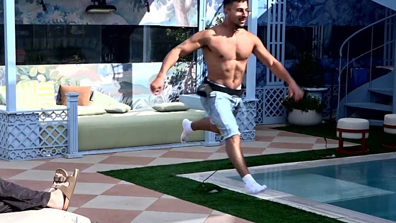 entertainment-the-big-brother-season-08-timeline-part-2604271605