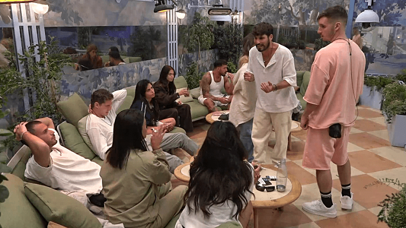 entertainment-the-big-brother-season-08-timeline-part-2604282341