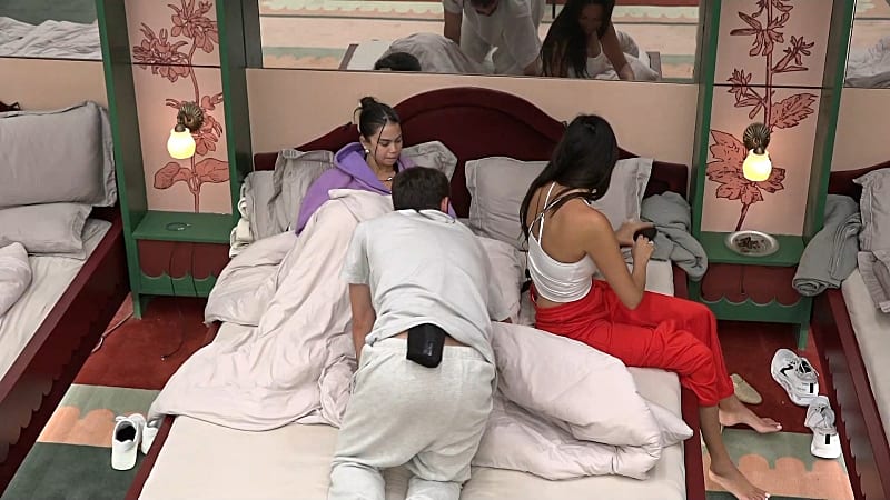 entertainment-the-big-brother-season-08-timeline-part-2604202353