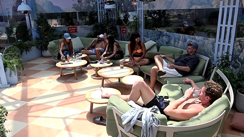 entertainment-the-big-brother-season-08-timeline-part-2604301608