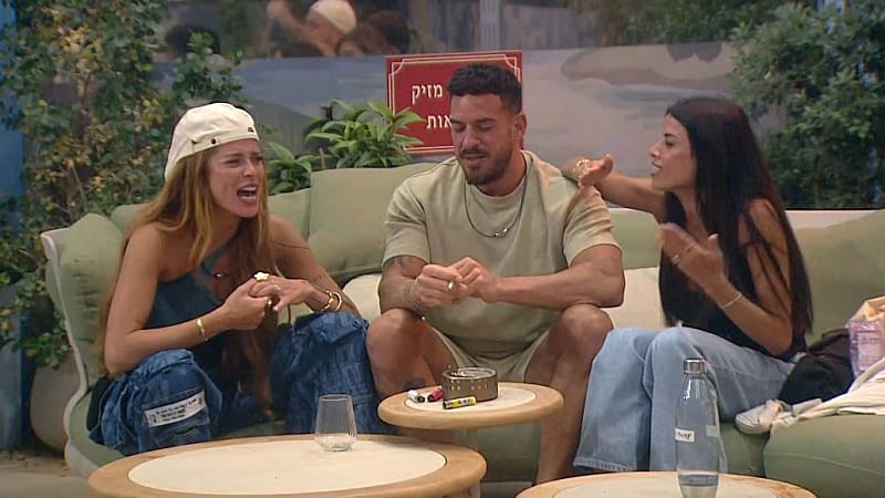 entertainment-the-big-brother-season-08-timeline-part-2605072215