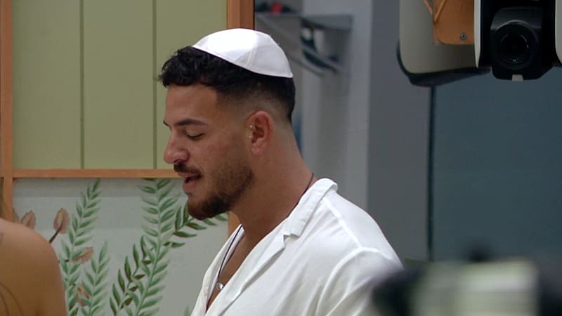 entertainment-the-big-brother-season-08-timeline-part-2605082019