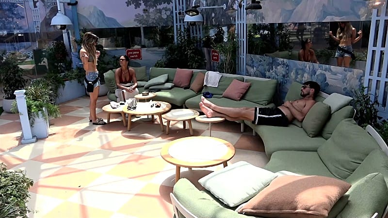 entertainment-the-big-brother-season-08-timeline-part-2605131535