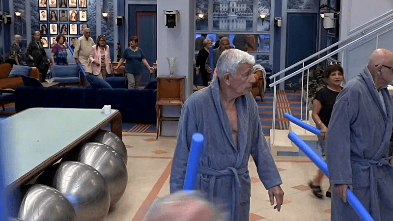 entertainment-the-big-brother-season-08-timeline-part-2605242102