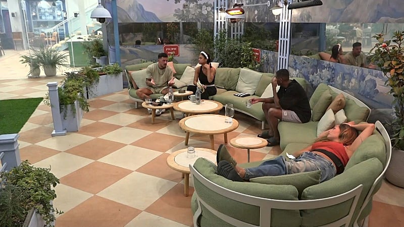 entertainment-the-big-brother-season-08-timeline-part-2606022342
