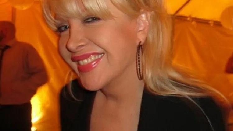 הנשק הסודי של מטה טראמפ: המאהבת לשעבר של ביל קלינטון | חדשות 13