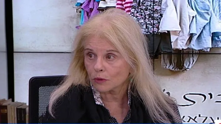הספר שטילטל את מצרים עכשיו בעברית