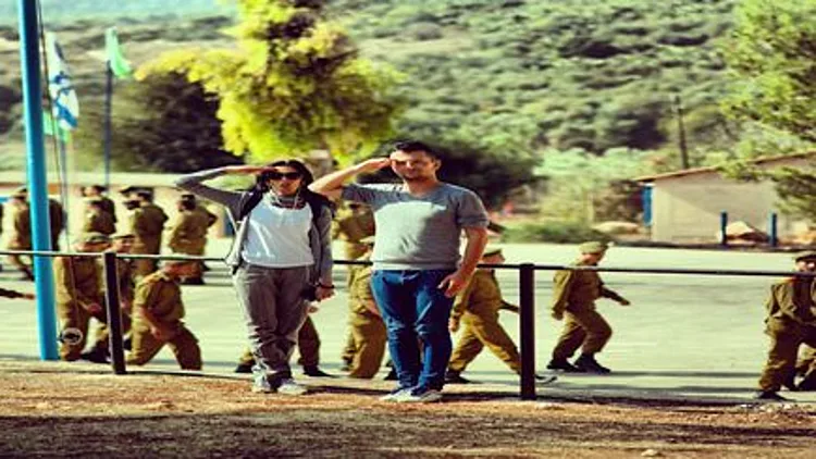 מאחורי הקלעים של חוות השומר