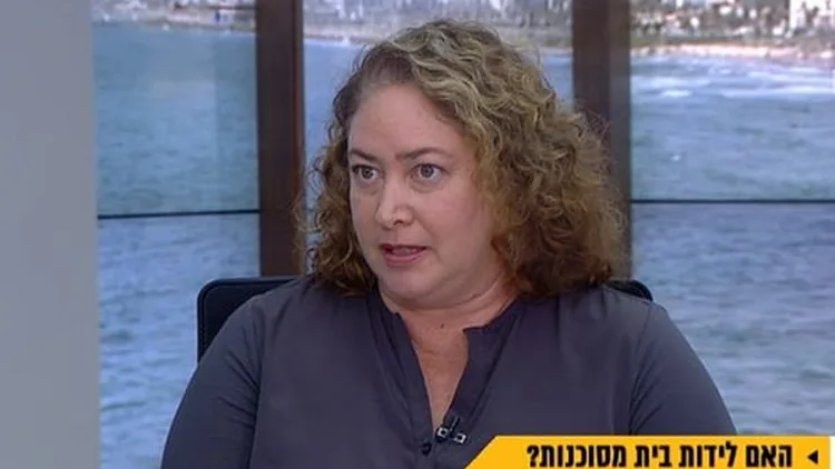 תינוקת מתה כשלוש שעות לאחר לידת בית, האם מדובר בהליך מסוכן?