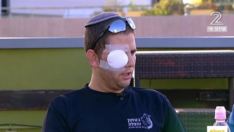 שוקי גלבוע, אשר נפצע קשה בפיגוע בקריית ארבע מדבר