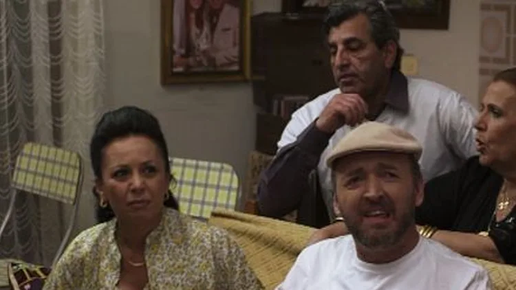 שנות ה-80, עונה 1, פרק 5: ליכוד או מערך