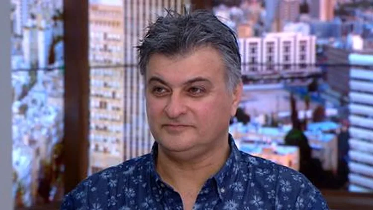 השיר עוטף אותי