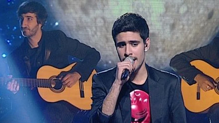 גל בנימין- "ירח"