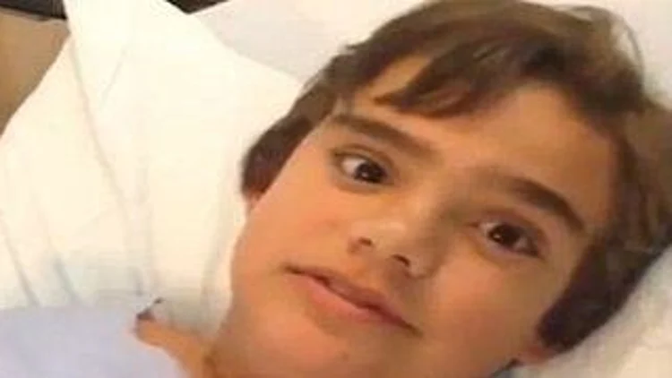 רץ ברשת – הילד ששאף צעצוע של כלב ולא יכול להפסיק לצפצף | חדשות 13