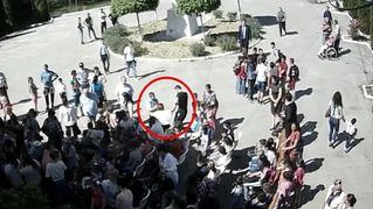 רץ ברשת – חינוך למופת: המורה התנפל באגרופים על בת זוגו מול התלמידים | חדשות 13