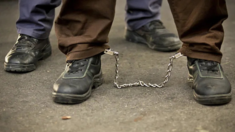 "תכננו פיגוע באולם וחטיפת חייל" | חדשות 13