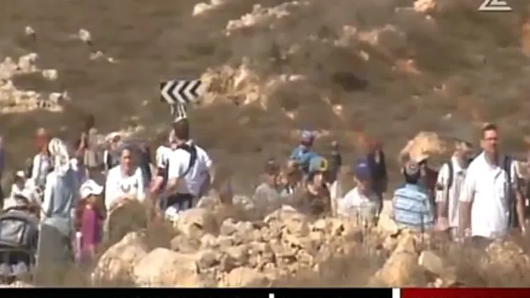 הקרב על פינוי עמונה | חדשות 13