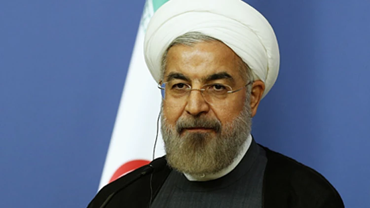 "קלינטון או טראמפ? זו בחירה בין הרע לרע יותר" | חדשות 13