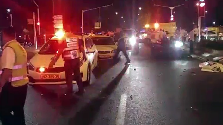 זירת תאונה בפתח תקווה, השבוע (דוברות איחוד הצלה)