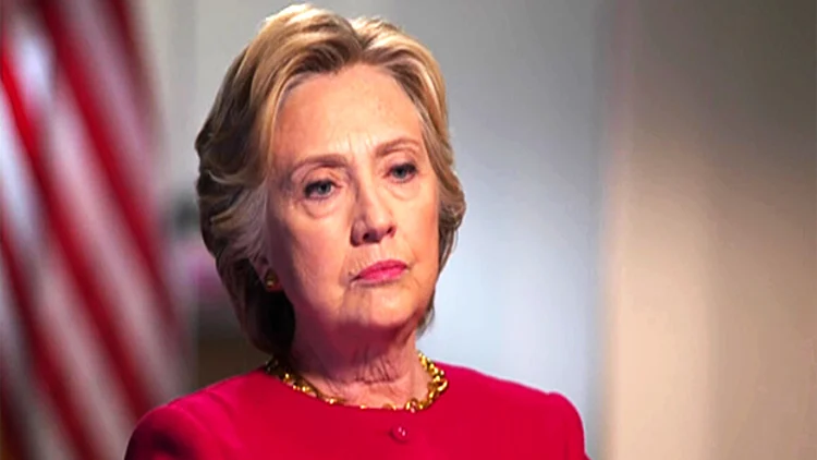 המיילים של הילרי: ה-FBI חוקר שוב