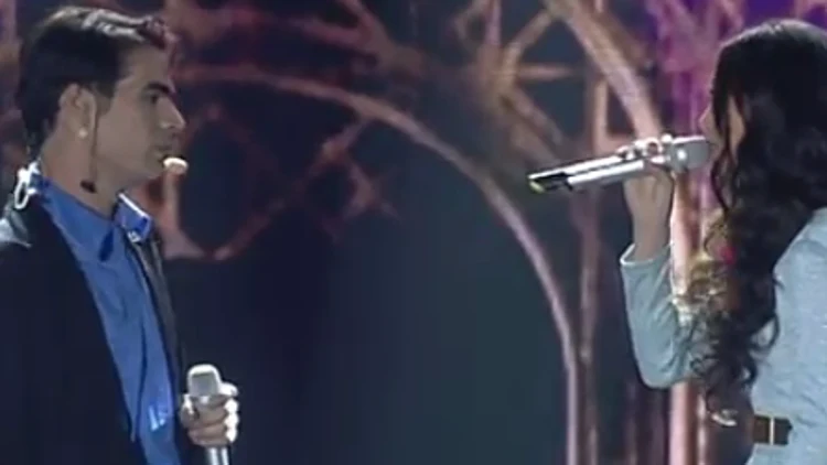 אופיר ואביב שרים "אתה פה חסר לי"