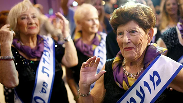 צפו: המנצחות בתחרות מלכת היופי של ניצולות השואה | חדשות 13