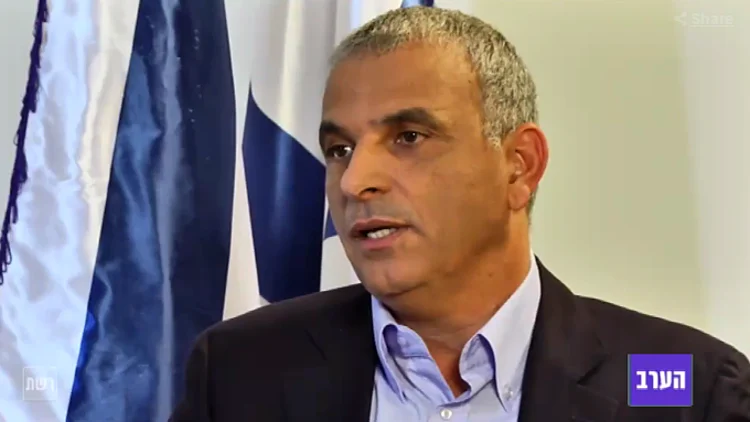 השר כחלון מאשים את מגה