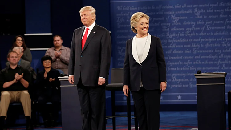 הפער בין המועמדים קטן