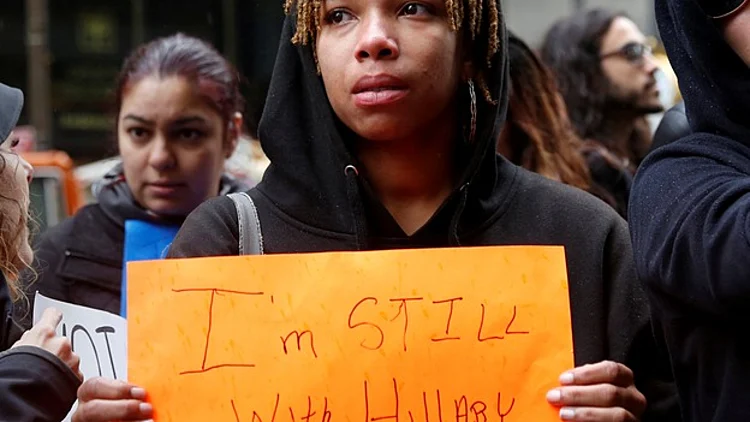 "דונלד טראמפ, לא הנשיא שלי!" | חדשות 13